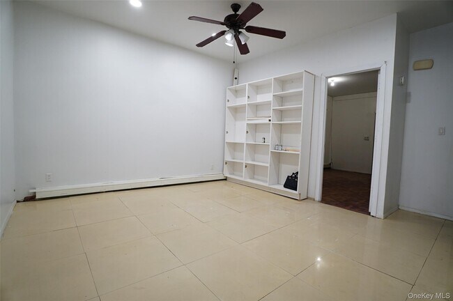 Foto del edificio - 117-06 Jamaica Ave