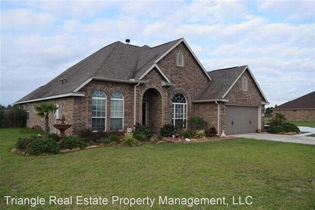 Foto del edificio - 3 br, 3 bath House - 14840 Lisa Lane