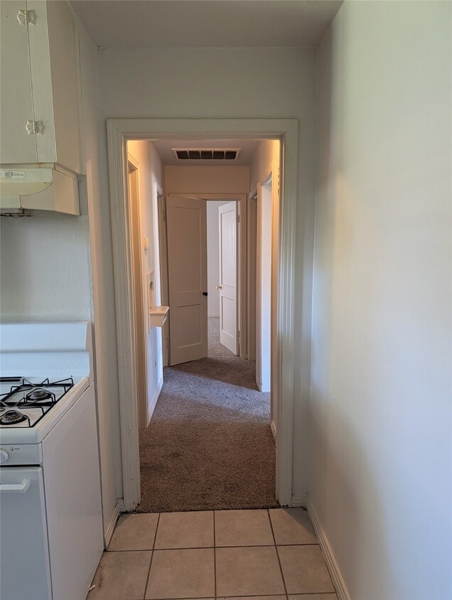 Building Photo - 5318 Angelo St