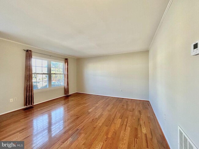 Foto del edificio - 402 Carousel Ct