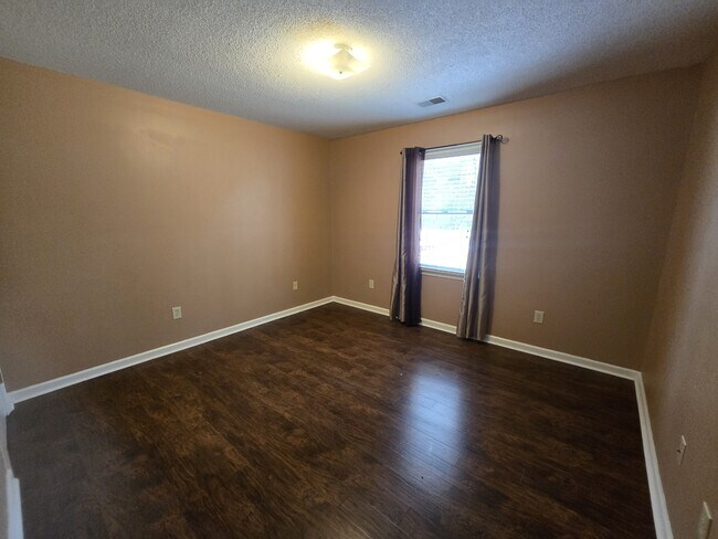 Foto del edificio - 103 Thames Ct