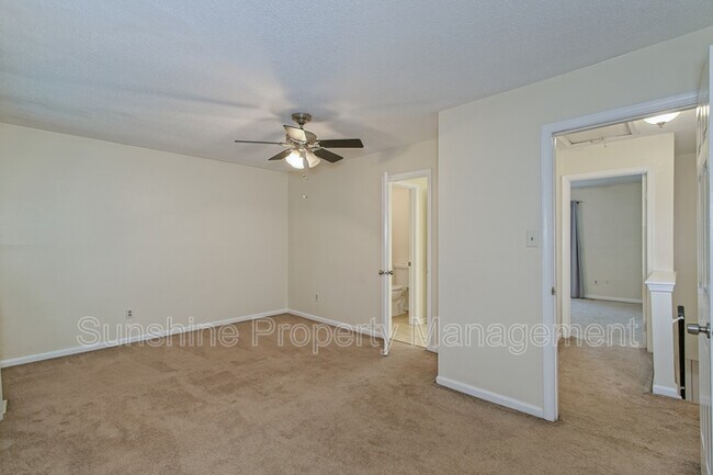 Building Photo - 168 Thalia Trace Dr