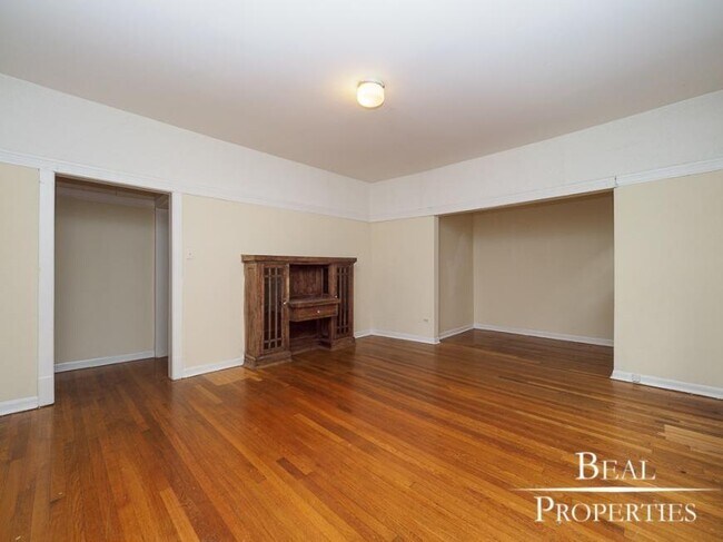 Photo - 0 bedroom in CHICAGO IL 60657 Apartment