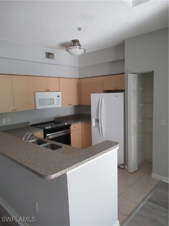 Foto del edificio - 1105 Reserve Ct