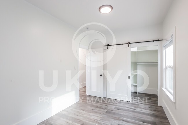 Building Photo - 3827 West St