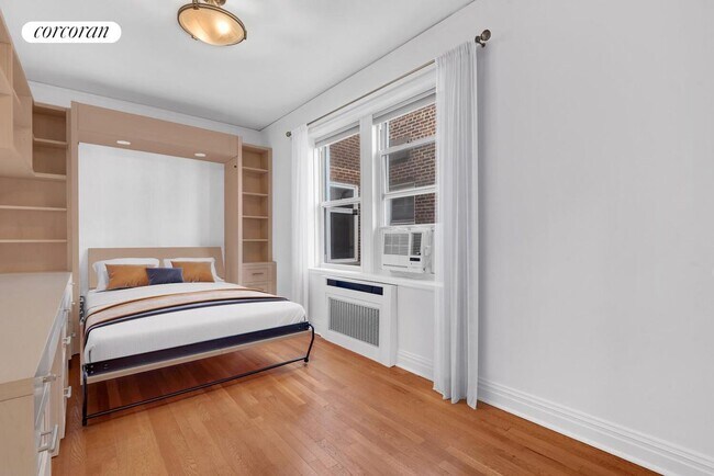 Foto del edificio - 7615 35th Ave