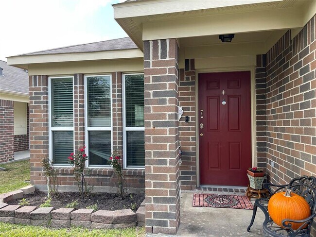 Foto del edificio - 16806 Blackberry Lily Ln