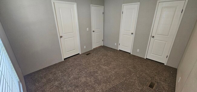 Building Photo - 178 Magnolia Pl