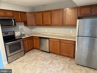 Foto del edificio - 17 Revelle St