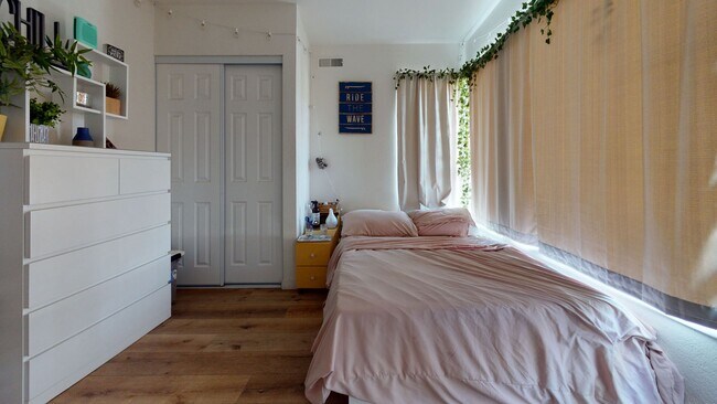 Foto del edificio - Corner lot on Mary Lane!