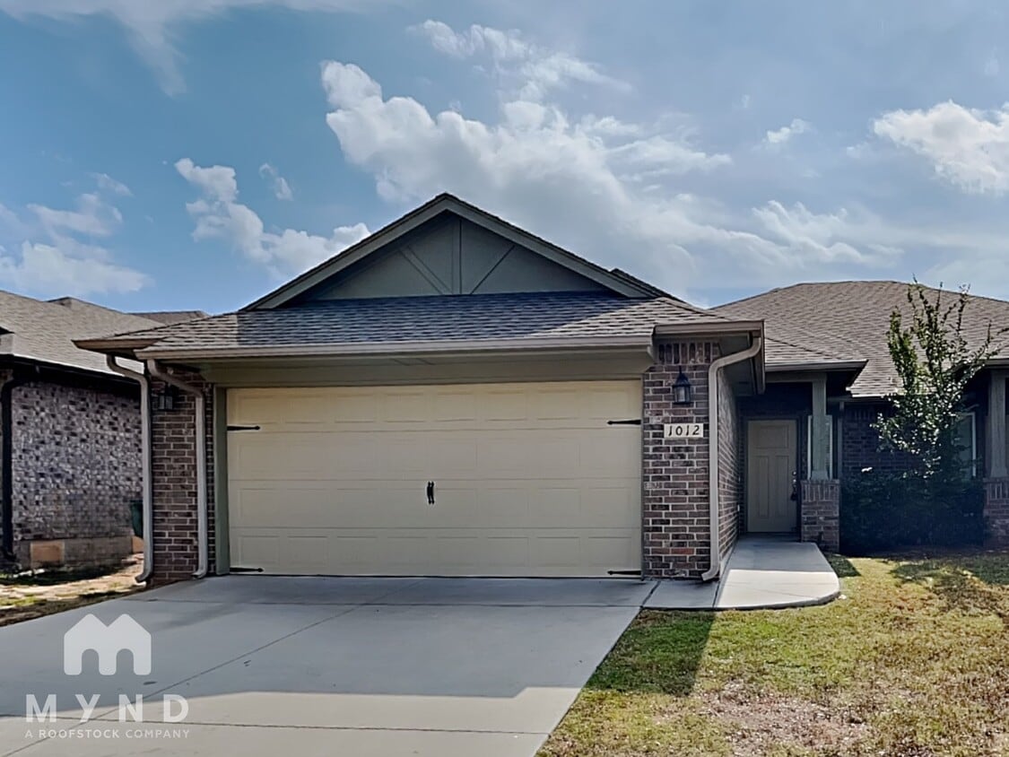 Foto principal - 1012 Merlin Dr