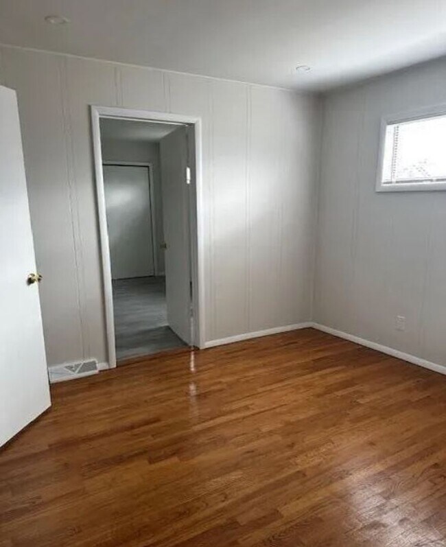 Foto del edificio - Fully renovated 3 bedroom house for rent!