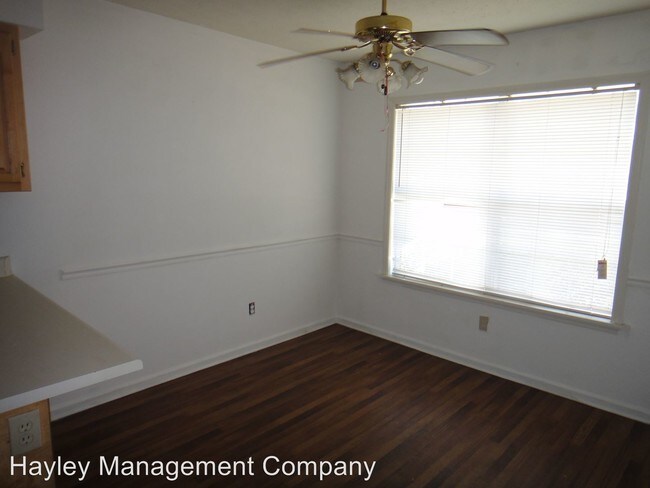 Foto del edificio - 3 br, 2 bath House - 216 Rosalie Court