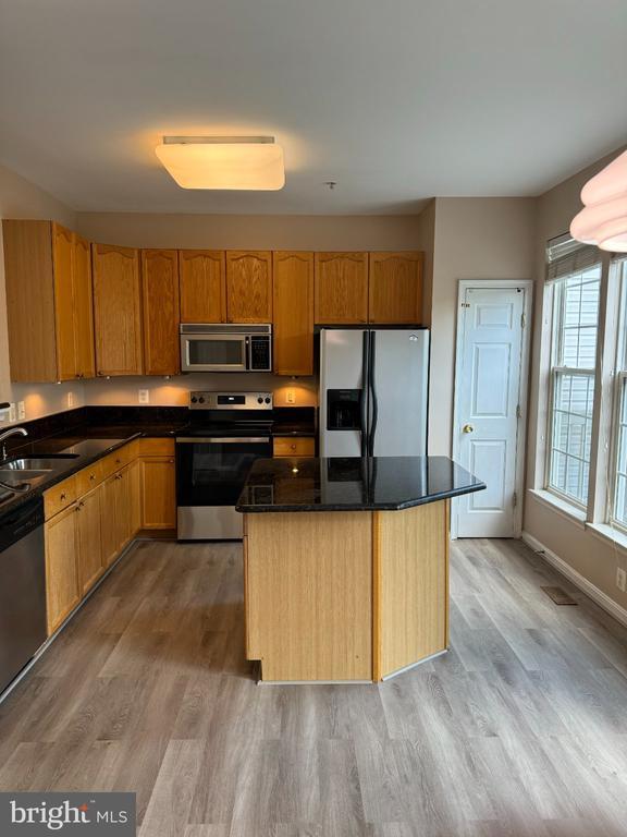 Foto del edificio - 2424 Wynfield Ct