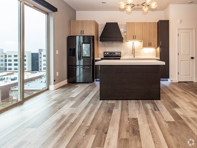 Photo - Chelsea Apartments