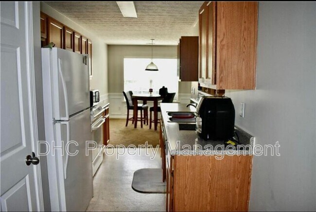 Foto del edificio - 2812 Vining Ridge Terrace