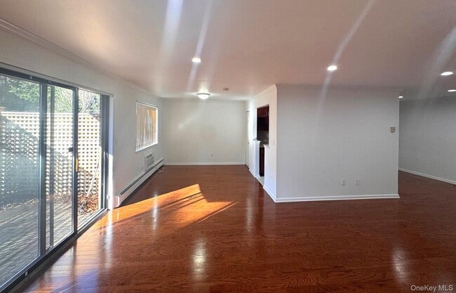 Foto del edificio - 500 Central Park Ave