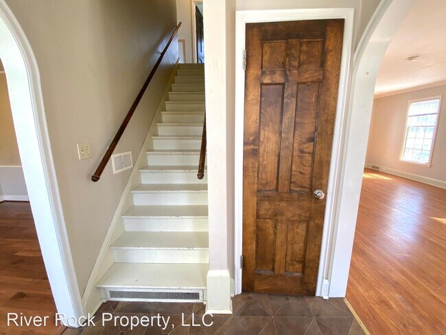 Foto del edificio - 4 br, 2.5 bath House - 1215 14th Avenue North