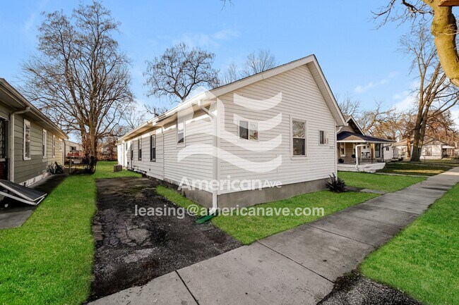 Foto del edificio - 2322 N Arsenal Ave