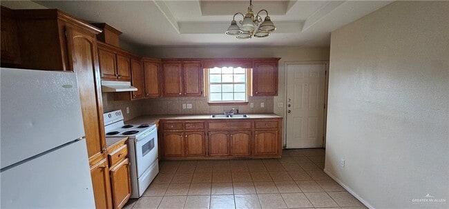 Foto del edificio - 10 W Faith Hill St