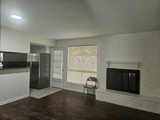 Foto del edificio - 1221 McHam St