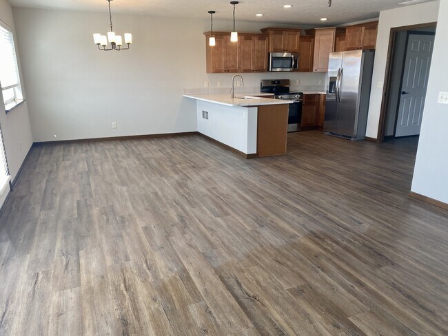 Foto del edificio - 135 W Samuel Ave