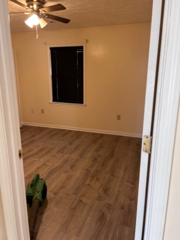 Foto del edificio - 241 Evergreen Trail SE