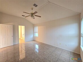 Building Photo - 5705 Mandalay Dr