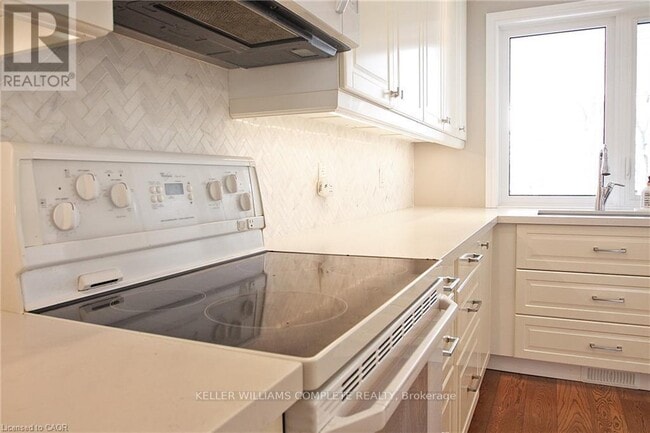 Photo du bâtiment - 14 Oceanic Dr