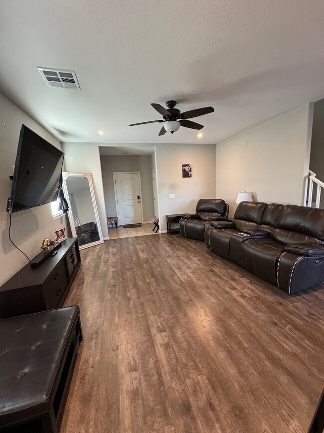 Foto del edificio - 5686 Alta Peak Ct