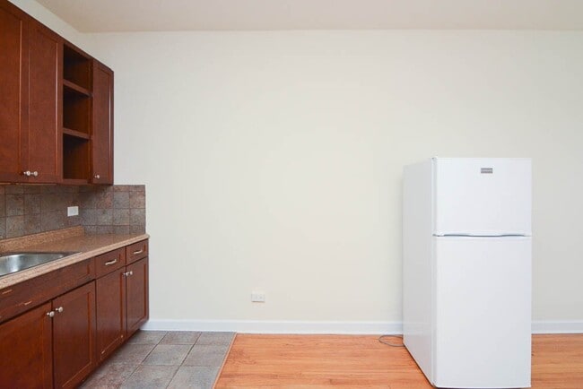 Foto del edificio - 2737 N Spaulding Ave