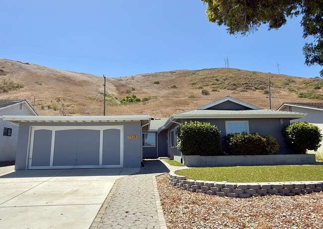 Building Photo - 1528 Sheffield Dr
