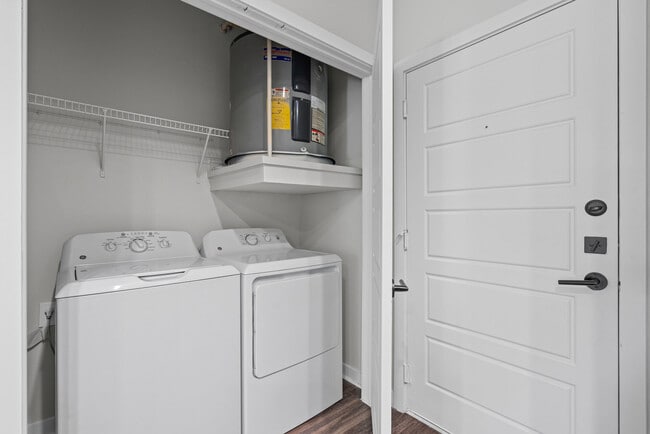 The Avery on Southwestern apartments — community photo - The Avery on Southwestern