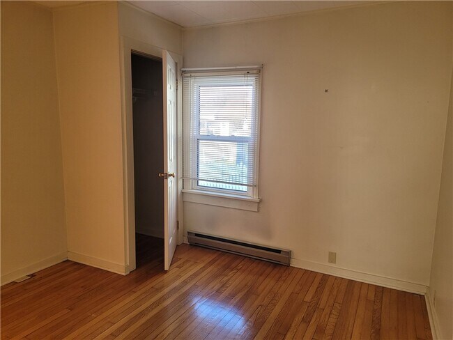 Foto del edificio - 7 Cole St