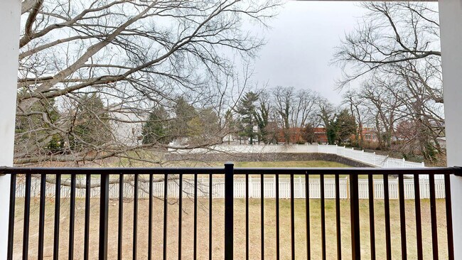 Interior Photo - Arbor Park of Alexandria