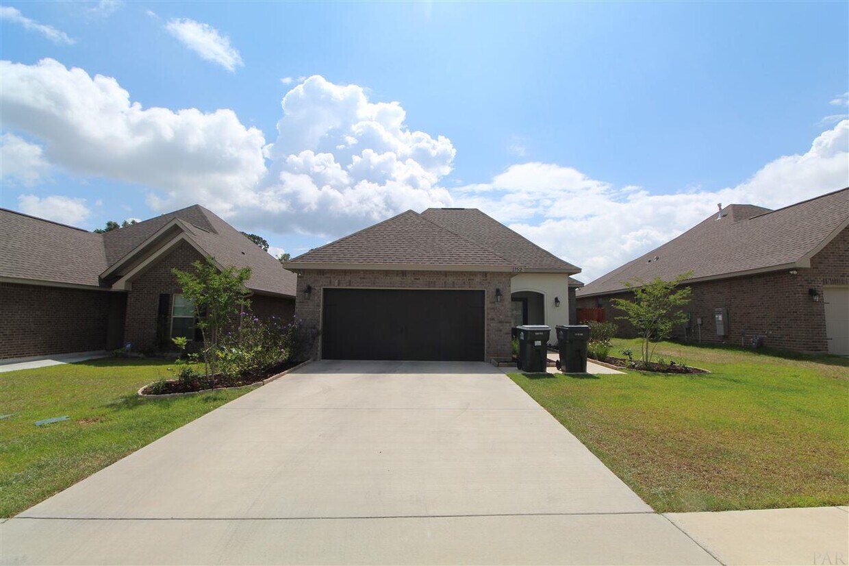 Foto principal - 1752 Waterbury Way
