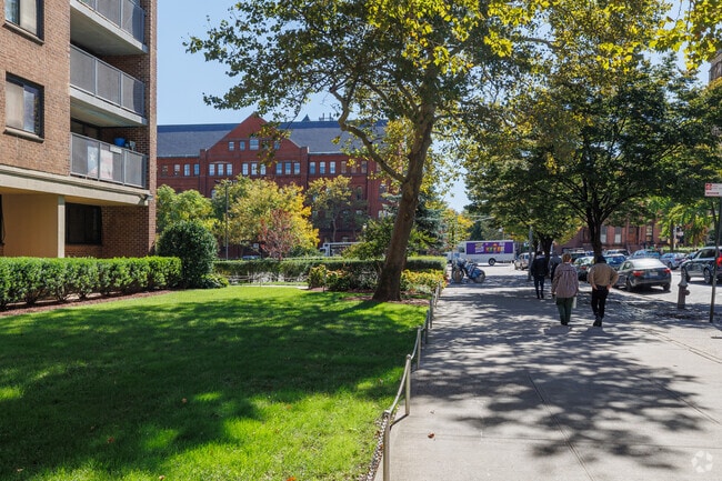 Front courtyard - St. James Towers