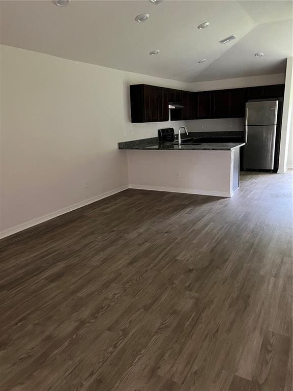 Building Photo - 169 Lomond Dr
