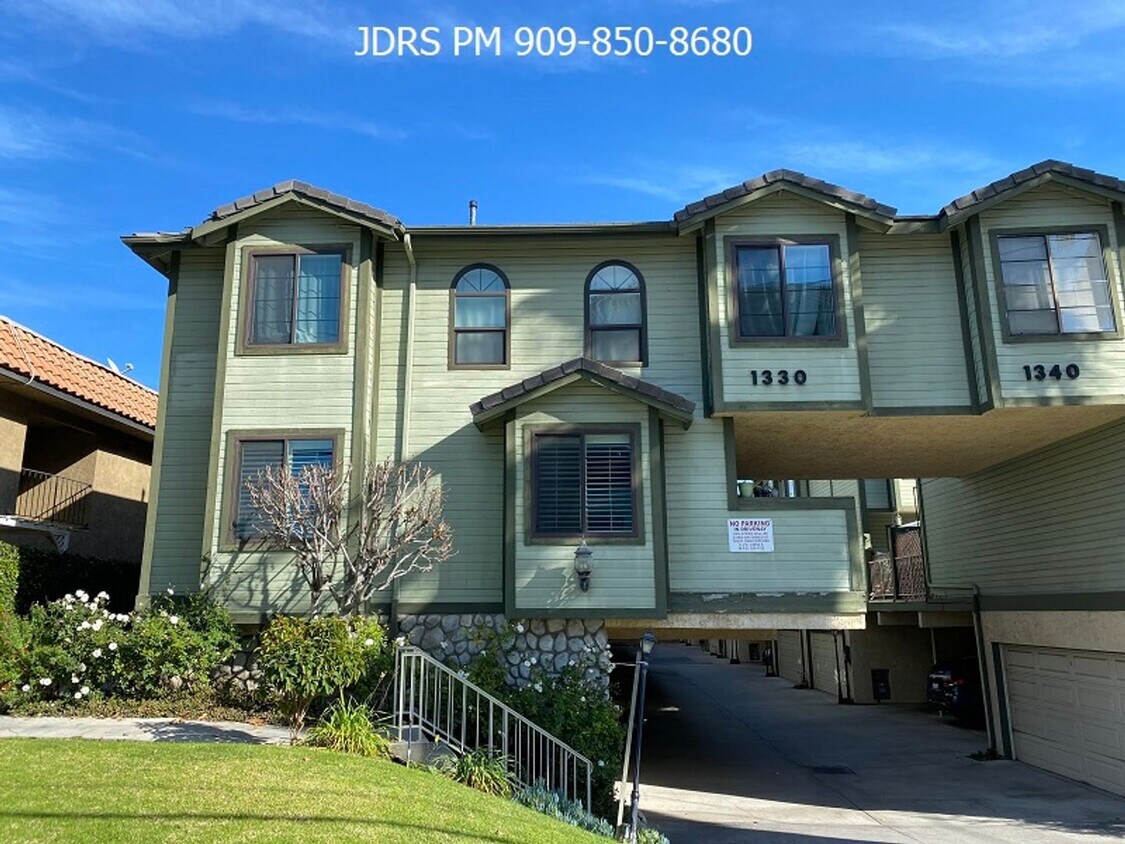 Foto principal - Monrovia 2 Bedroom Townhouse