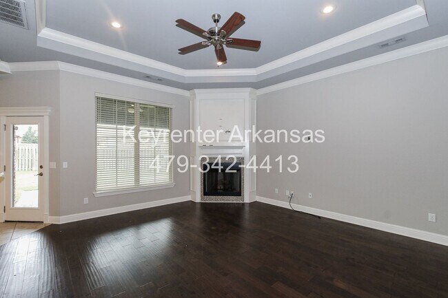 Foto del edificio - 3805 SW Gemstone Blvd