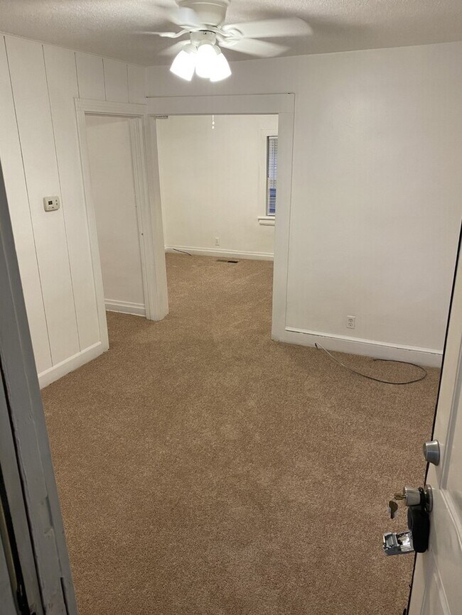 4620 Old Wake Forest Rd Raleigh Nc 27609 House For Rent In Raleigh Nc Apartments Com