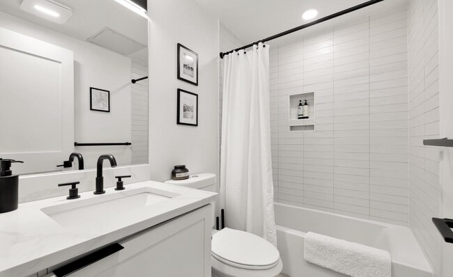 Foto del edificio - 3817 14th St NW