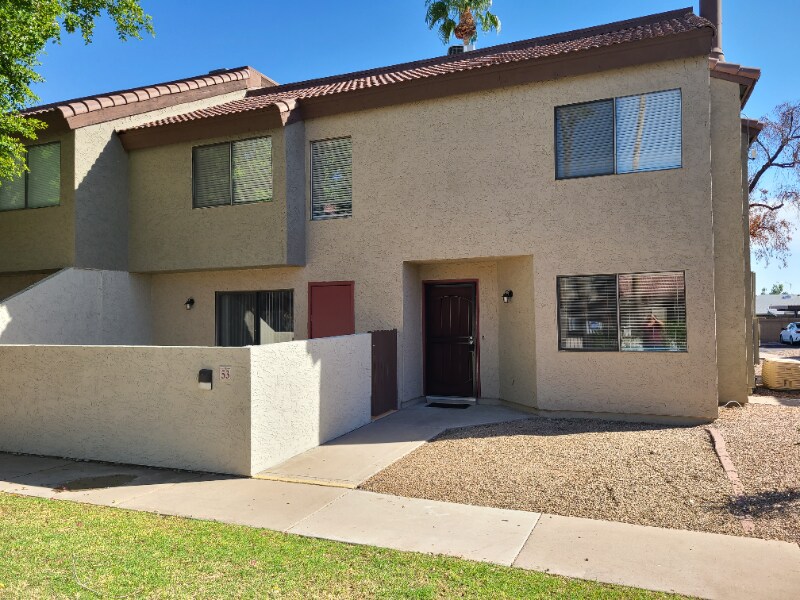 Primary Photo - 2121 S Pennington