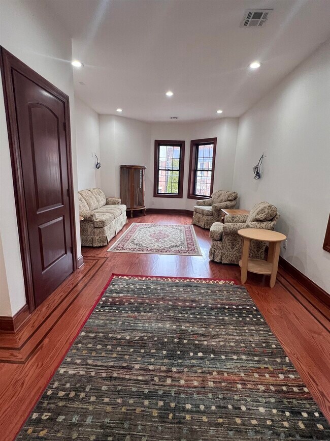 Foto del edificio - 117 35th St