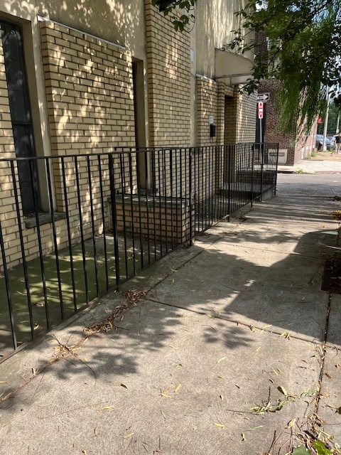 Building Photo - 2855 Winton St