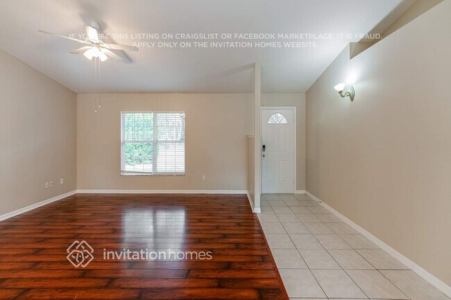 Foto del edificio - 3104 Pine Tree Dr