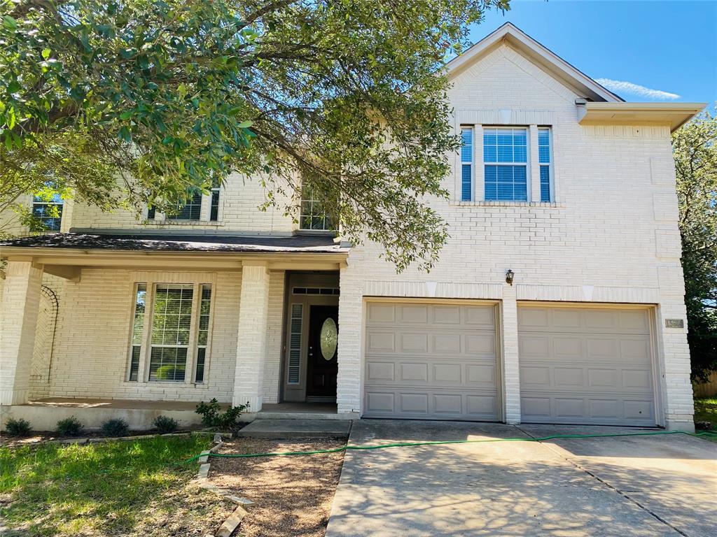 Foto principal - 15601 Staffordshire Ln
