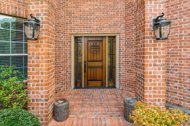 Building Photo - 7 Stickley Ct