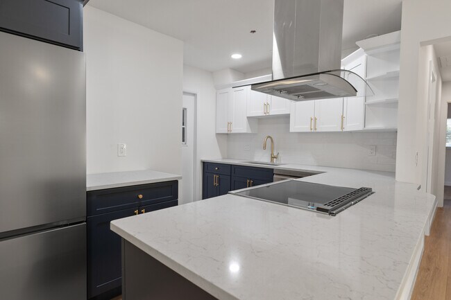 Electrodomésticos nuevos/nunca usados - 6602 S Mascotte St