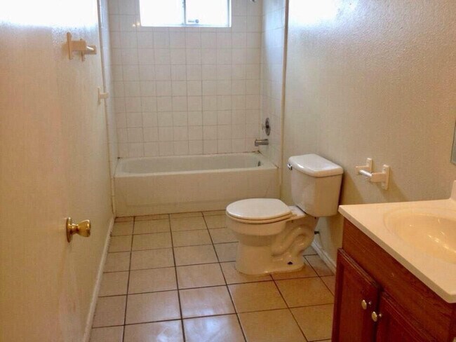 Foto del edificio - 7557 Oak Chase